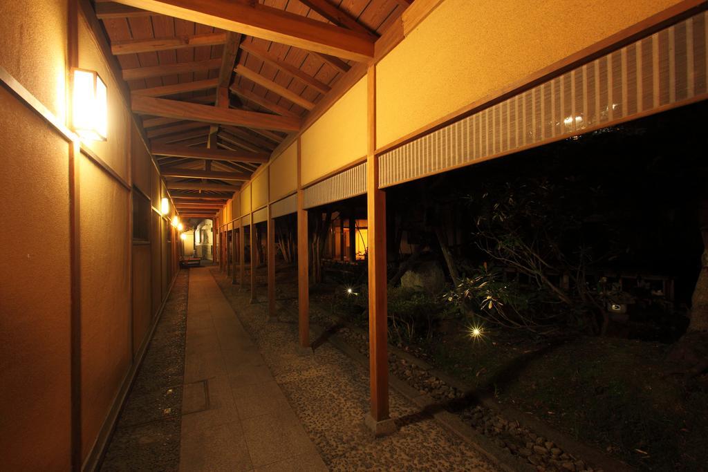 Sarugakyo Hotel Minakami Exterior foto